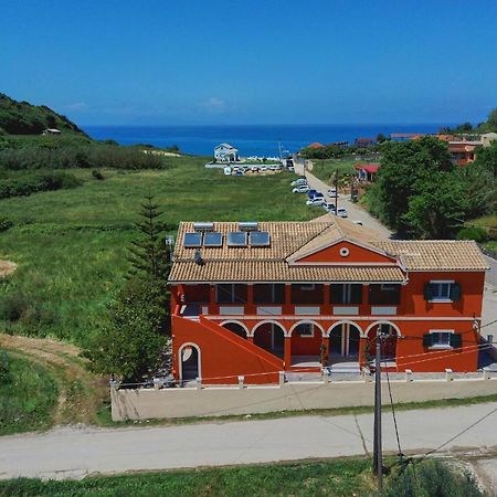 Logas Beach Studios Peroulades  Екстериор снимка