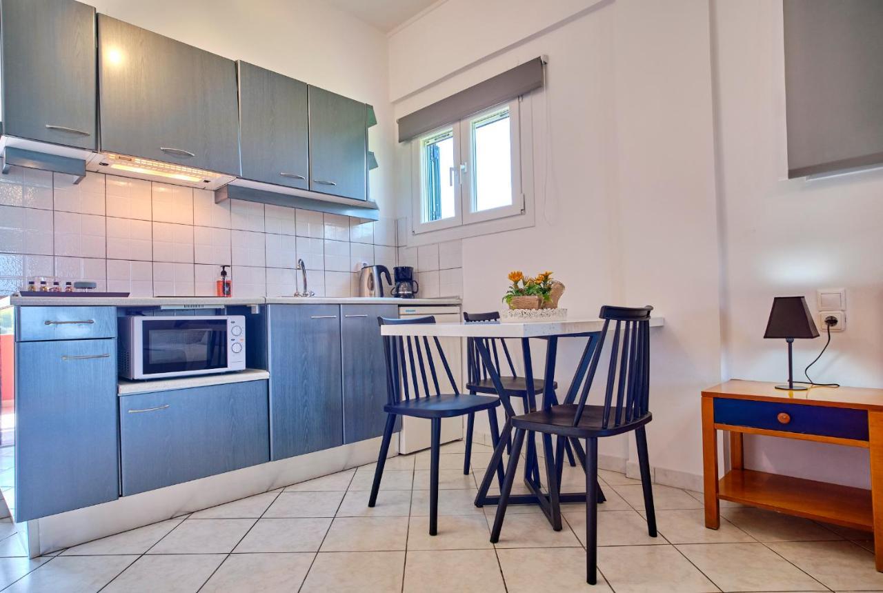 Logas Beach Studios Peroulades  Екстериор снимка