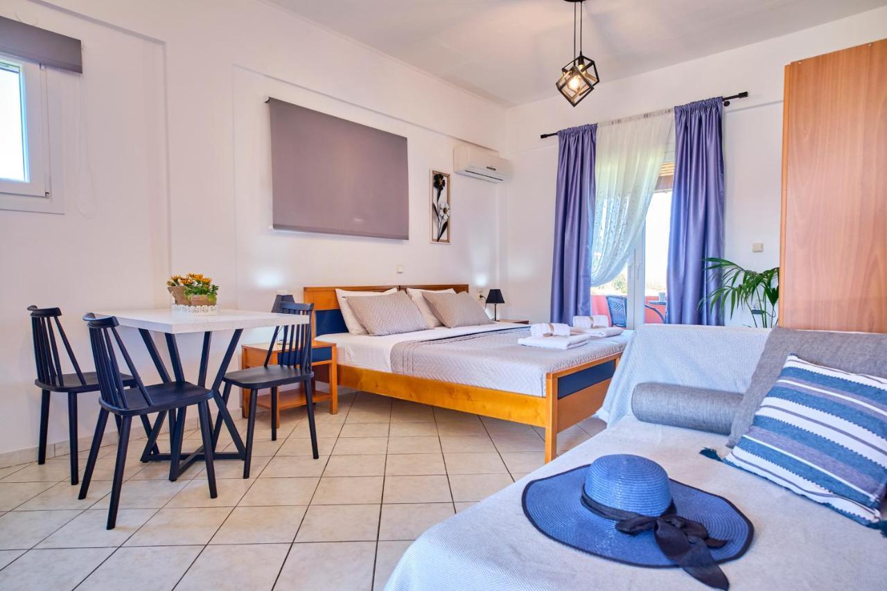 Logas Beach Studios Peroulades  Екстериор снимка