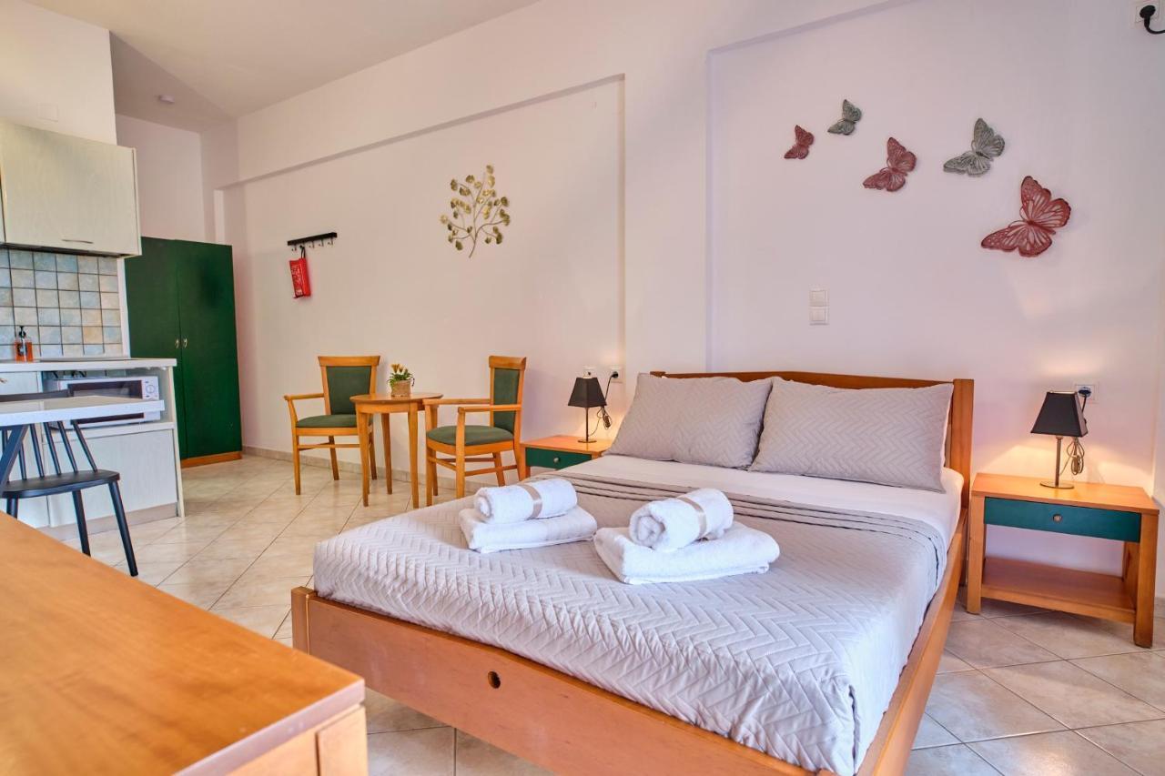 Logas Beach Studios Peroulades  Екстериор снимка