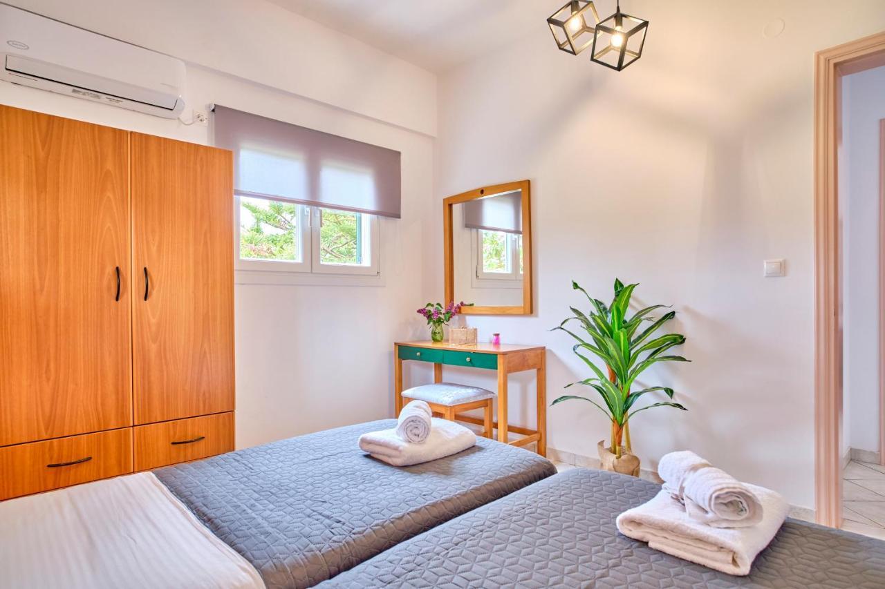 Logas Beach Studios Peroulades  Екстериор снимка