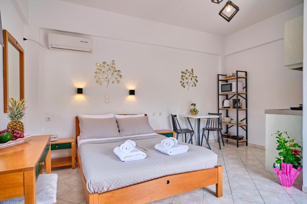 Logas Beach Studios Peroulades  Екстериор снимка