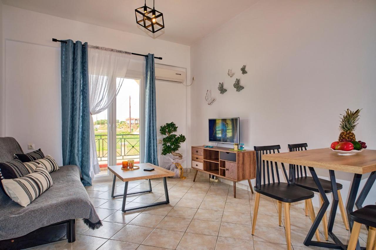 Logas Beach Studios Peroulades  Екстериор снимка