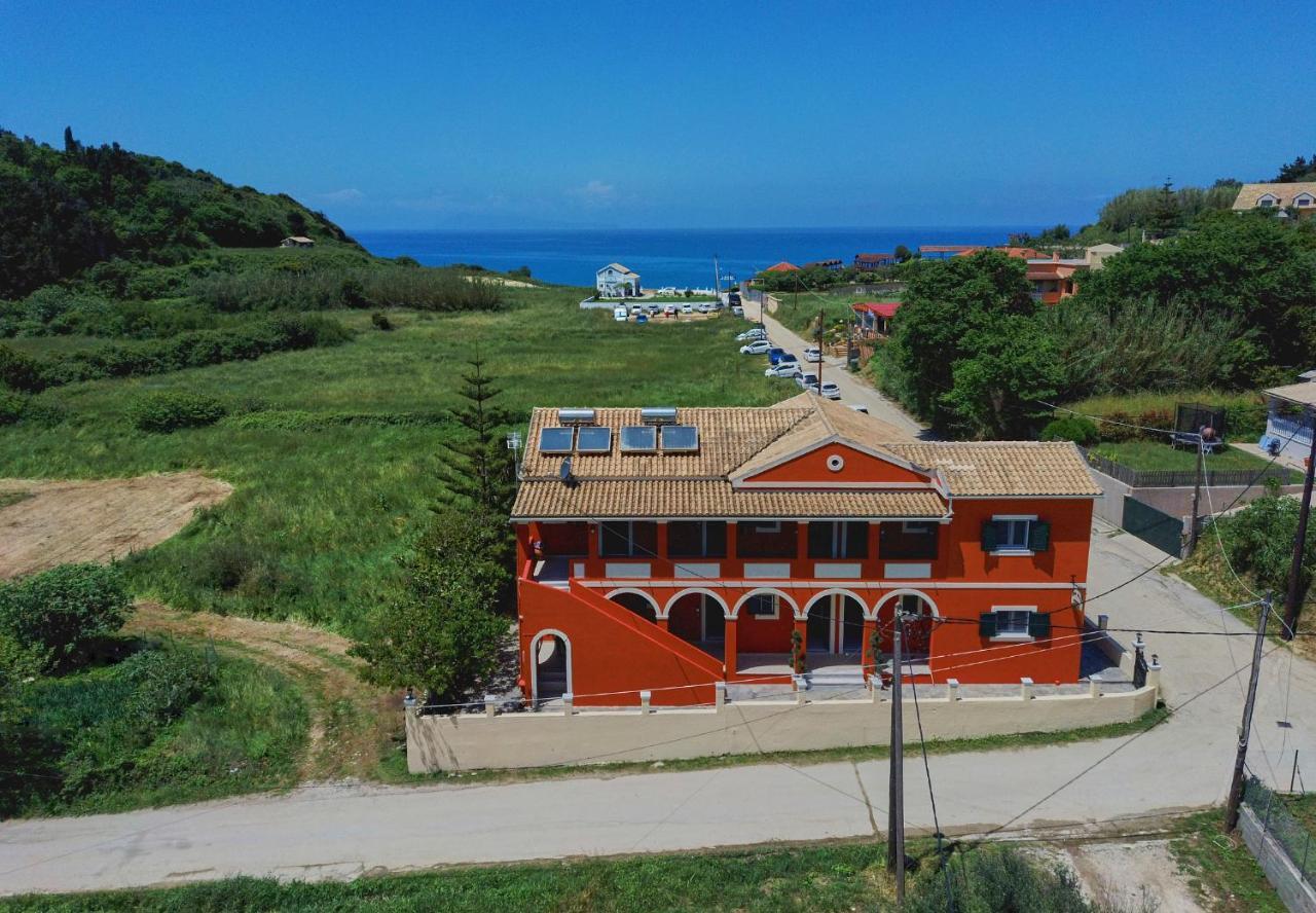 Logas Beach Studios Peroulades  Екстериор снимка